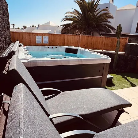 Nyaraló Lovely Atienza 99 With Hot Tub *