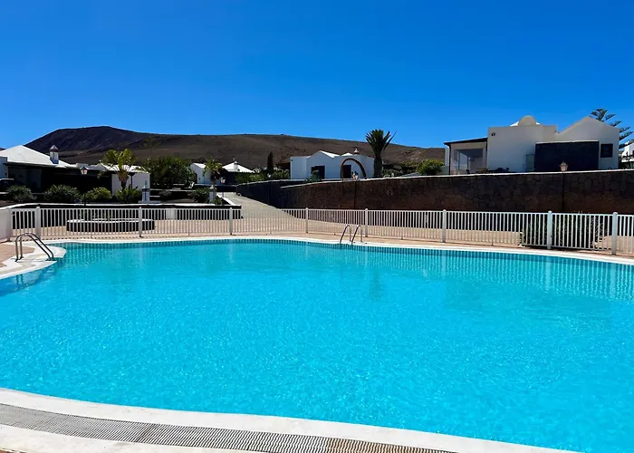 Lovely Atienza 99, Communal Pool, Private Hot Tub بيت للعطل