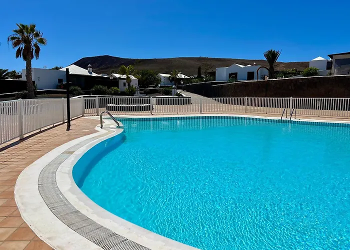 بيت للعطل Lovely Atienza 99, Communal Pool, Private Hot Tub بلايا بلانكا