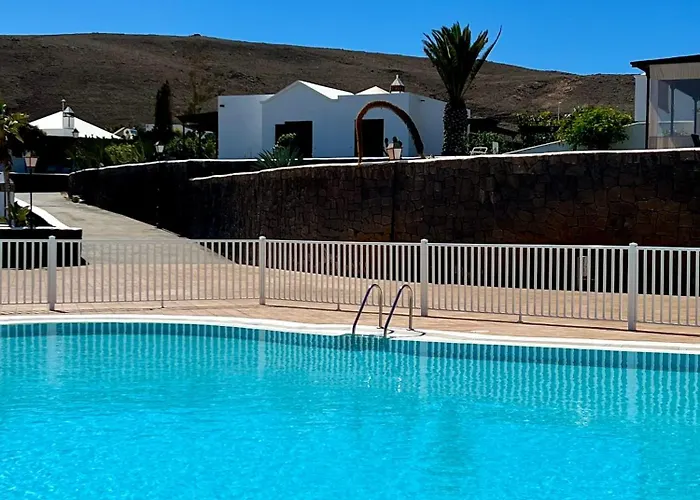 Lovely Atienza 99, Communal Pool, Private Hot Tub *