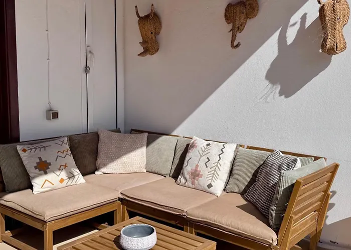 Lovely Atienza 99, Communal Pool, Private Hot Tub بيت للعطل *